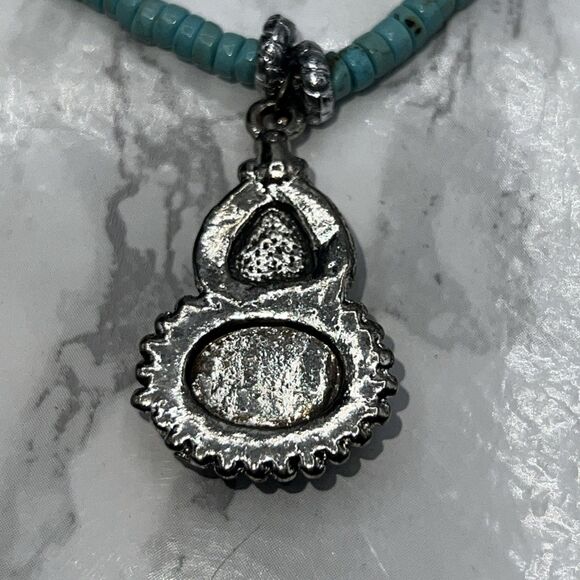 Turquoise Necklace And Earring Set Silver Tone Clasp - Picture 7 of 7